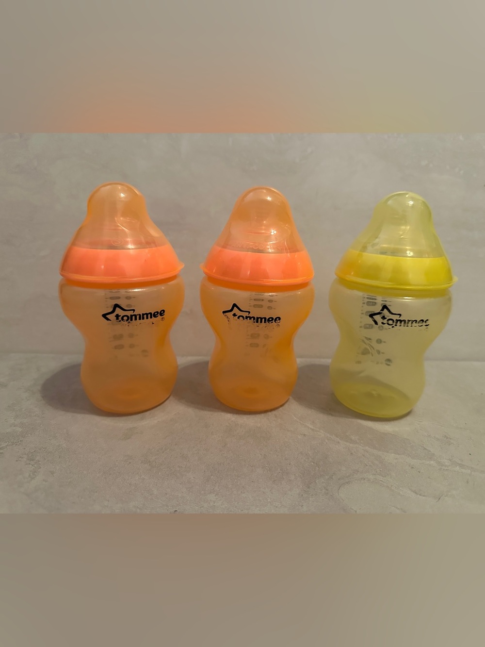 Set Of 3 Tommee Tippee 9oz Bottles Orange & Yellow